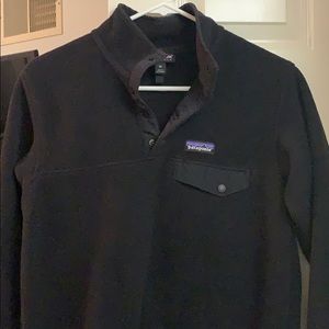 Black Patagonia fleece